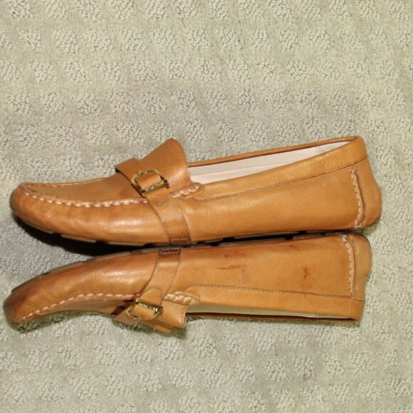 Cole Haan Women's Sz 8B Soft Tan Pebbled Leather Buckle Accented Driving Loafers - Picture 3 of 6